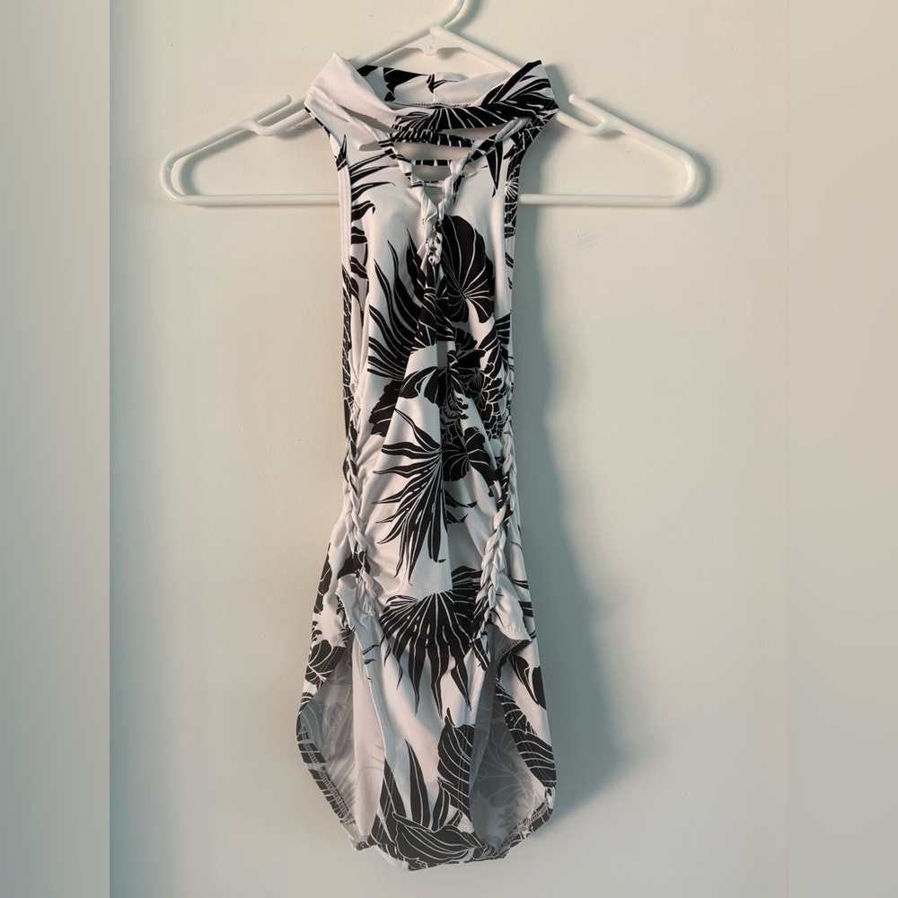 Warrior Within Designs Ravens Garden Snip Tease Bodysuit Medium Black/white